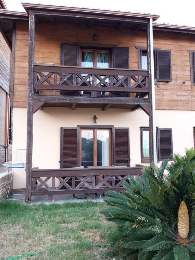 Apartament Wooden Nest Akhladherí Zewnętrze zdjęcie